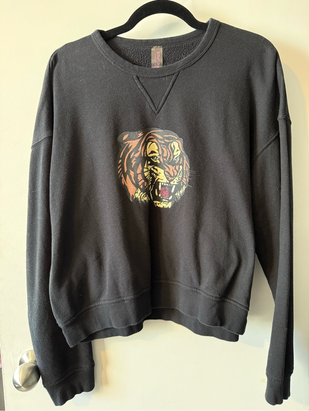 Betsey Johnson Tiger Graphic Black Sweatshirt XL